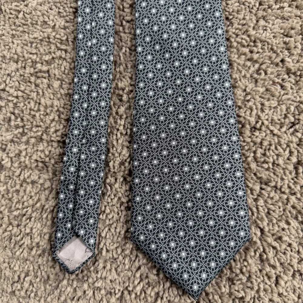Christian Dior Silk neck Tie vintage Woven Italy USA preppy luxury logo black
